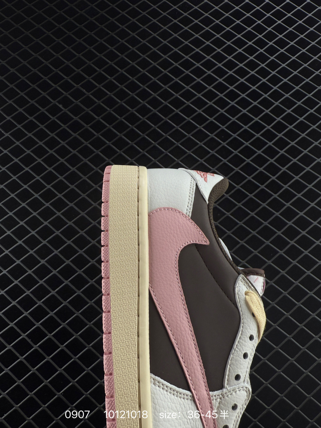 Travis Scott x Nike Wmns Air Jordan 1 Low OG